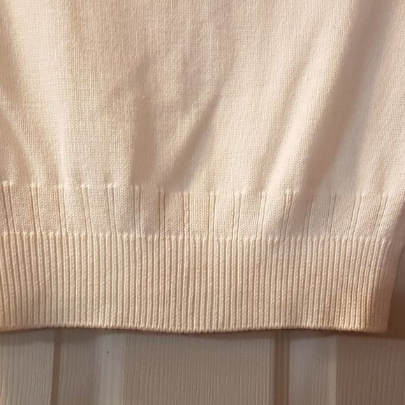 H&M Top - Picture 5 of 12